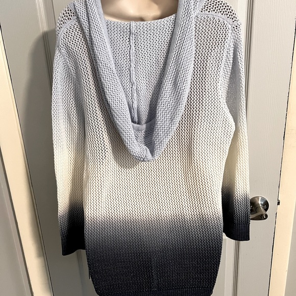 Womens I.N.C. Sweater, Blue Ombré, with embellishment, and hood. Size Large - Picture 3 of 5